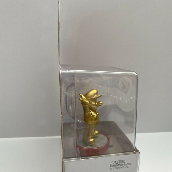 RARE NEW MINT FIRST PRINT GOLD EDITION MARIO